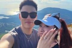李弘权求婚成功 恭喜女友开启人生新篇章