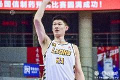 定海神针！胡金秋23投17中狂砍36分10板正负值+19