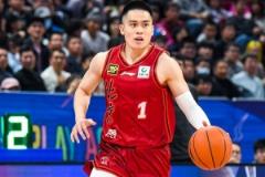 陈盈骏：今晚将全力应对广厦队反扑，上场必全力以赴