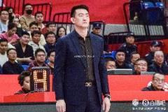 王博：总决赛剩六场 布朗等核心需减压 朱俊龙问题不大