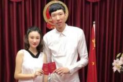周琦妻子社交媒体账号注销引猜测 舆论压力或成主因