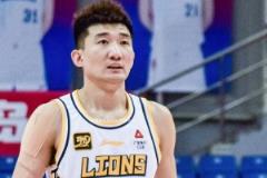 孙铭徽：历经伤痛与坎坷，始终没有放弃