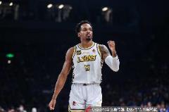 广厦14分布朗、22分续峻纬仍难阻惨败，36分输掉亚冠淘汰赛